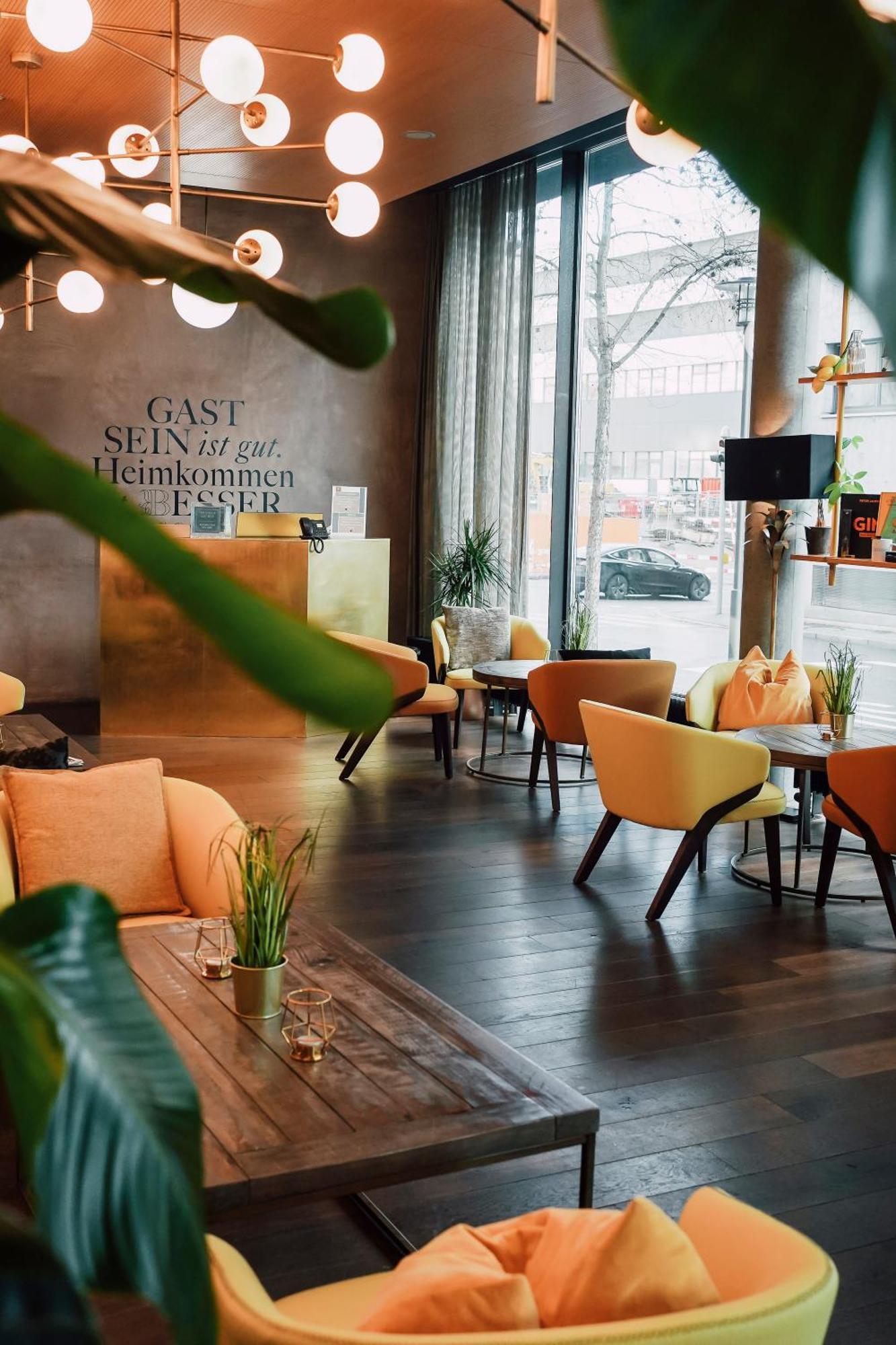 Blue City Boutique Hotel บาเดิน ภายนอก รูปภาพ